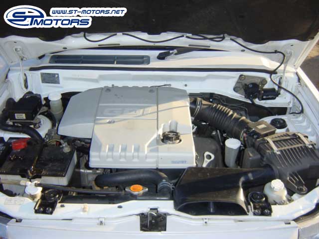 1999 Mitsubishi Pajero iO Pictures