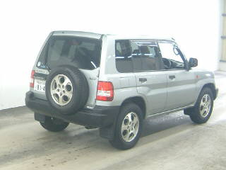 1999 Mitsubishi Pajero iO Pictures