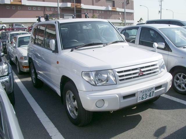 1999 Mitsubishi Pajero iO For Sale