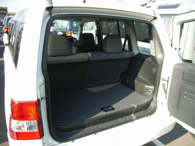 1999 Mitsubishi Pajero iO Wallpapers