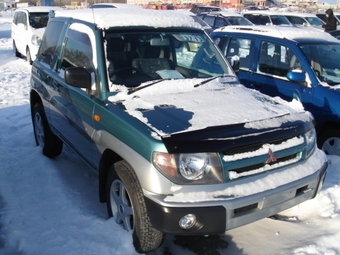 1999 Mitsubishi Pajero iO