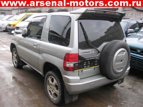 1999 Mitsubishi Pajero iO Pics