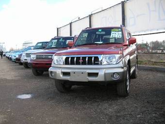 1999 Mitsubishi Pajero iO Pics