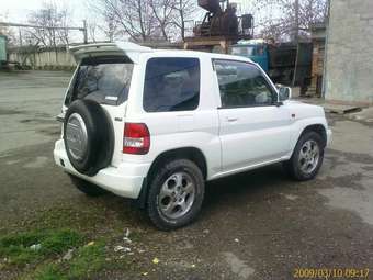 1999 Mitsubishi Pajero iO Photos