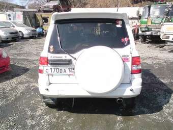 1999 Mitsubishi Pajero iO Pictures
