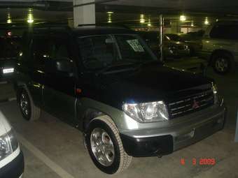 1999 Mitsubishi Pajero iO Wallpapers