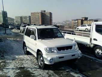 1999 Mitsubishi Pajero iO