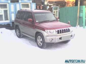 1999 Mitsubishi Pajero iO