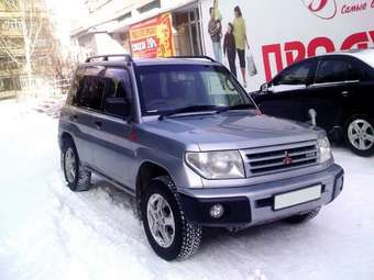 1999 Mitsubishi Pajero iO