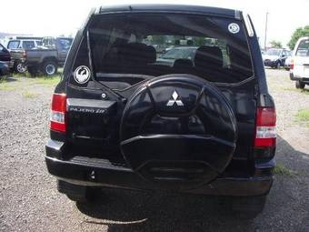 1999 Mitsubishi Pajero iO Photos