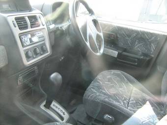 1999 Mitsubishi Pajero iO Photos