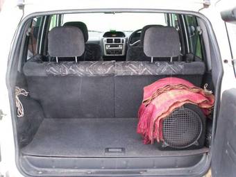 1999 Mitsubishi Pajero iO Pictures