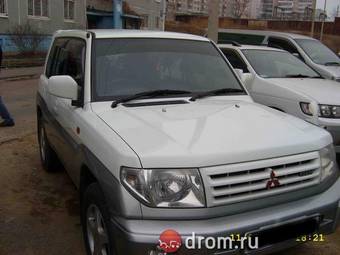 1999 Mitsubishi Pajero iO Pictures