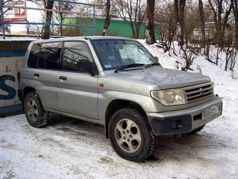 1999 Mitsubishi Pajero iO For Sale