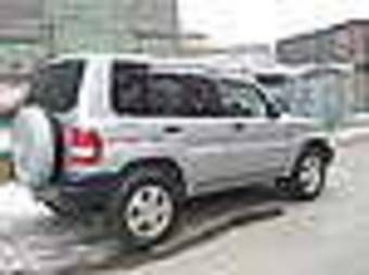 1999 Mitsubishi Pajero iO Photos