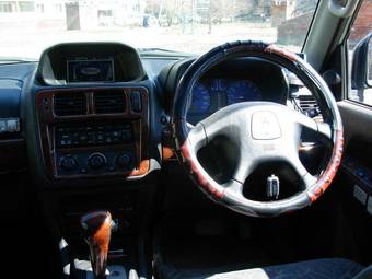 1999 Mitsubishi Pajero iO Pictures