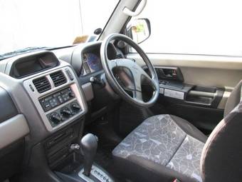 1999 Mitsubishi Pajero iO Photos