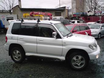 1999 Mitsubishi Pajero iO For Sale