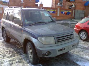 1999 Mitsubishi Pajero iO Pictures