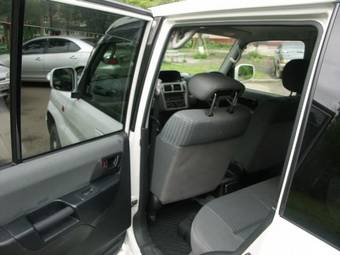1999 Mitsubishi Pajero iO For Sale