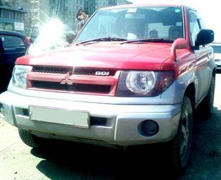 1999 Mitsubishi Pajero iO For Sale