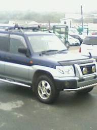 1999 Mitsubishi Pajero iO Photos