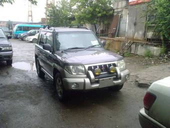 1999 Mitsubishi Pajero iO Photos