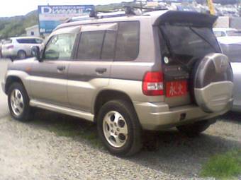 1999 Mitsubishi Pajero iO Photos