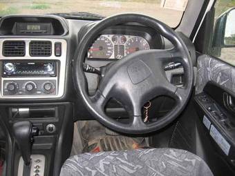 1999 Mitsubishi Pajero iO Photos