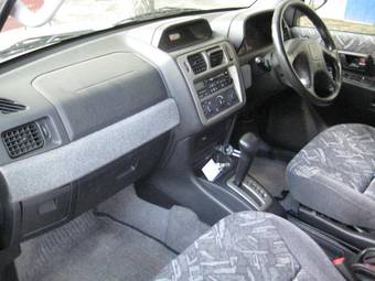 1999 Mitsubishi Pajero iO Photos