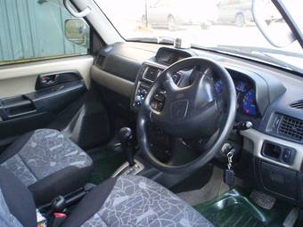 1999 Mitsubishi Pajero iO Pictures