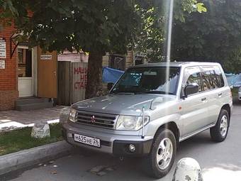 1999 Mitsubishi Pajero iO Pictures