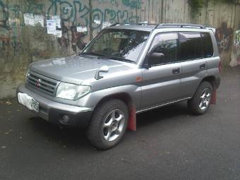 1999 Mitsubishi Pajero iO Photos