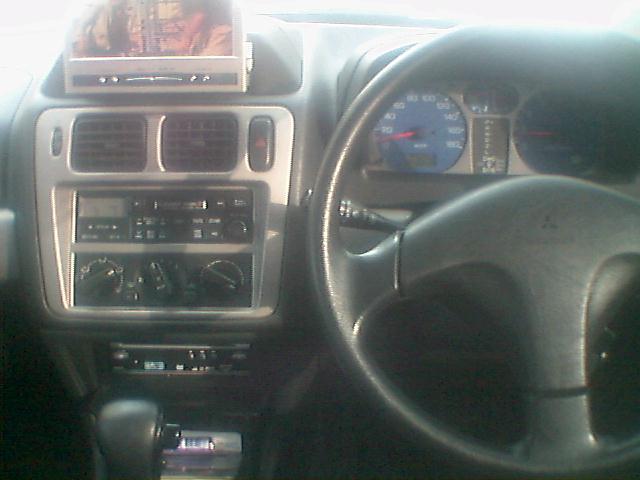 2000 Mitsubishi Pajero iO