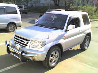 Mitsubishi Pajero iO