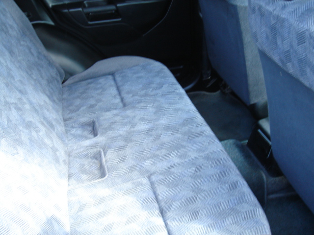 2000 Mitsubishi Pajero iO