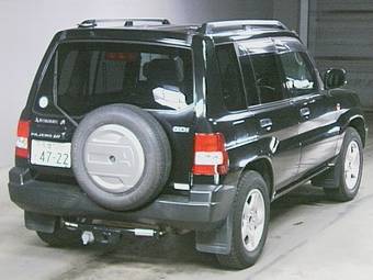 Pajero iO