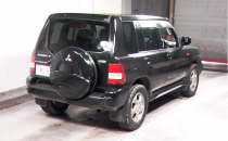 2000 Mitsubishi Pajero iO Photos