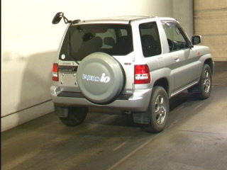 2000 Mitsubishi Pajero iO Images