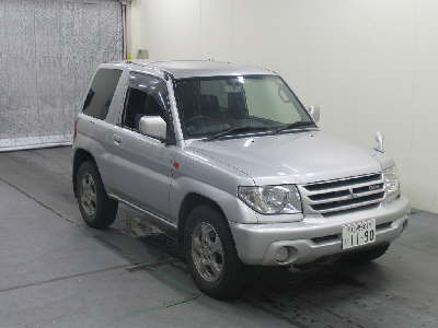 2000 Mitsubishi Pajero iO Pics