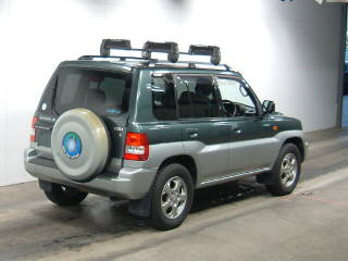 2000 Mitsubishi Pajero iO Pictures