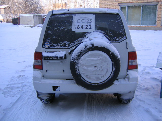 2000 Mitsubishi Pajero iO For Sale