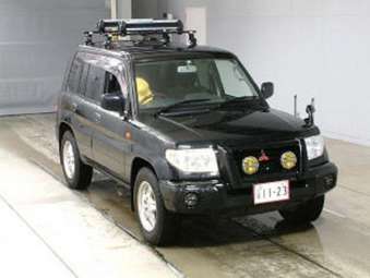 2000 Mitsubishi Pajero iO For Sale