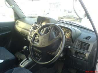 2000 Mitsubishi Pajero iO Pictures