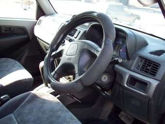 2000 Mitsubishi Pajero iO Photos