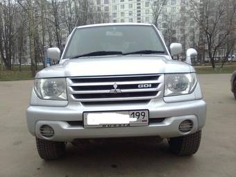 2000 Mitsubishi Pajero iO Pictures