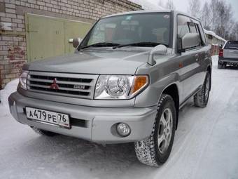 2000 Mitsubishi Pajero iO For Sale