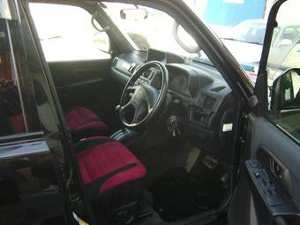 2000 Mitsubishi Pajero iO Pictures
