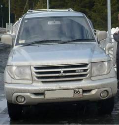 2000 Mitsubishi Pajero iO Pictures