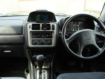 2000 Mitsubishi Pajero iO Pictures